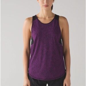 Lululemon Sculpt Tank II in color Aurora Black